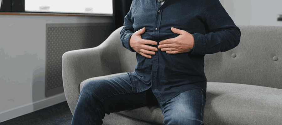 o que pode ser pontada no estômago